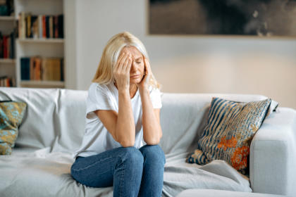 Patient suffering from side effects of pazopanib